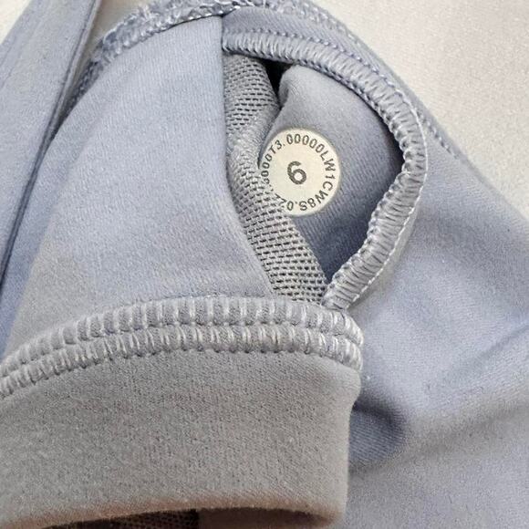 Lululemon Align Size 6 Women’s Top Super Soft With A Flattering Fit - Picture 4 of 4